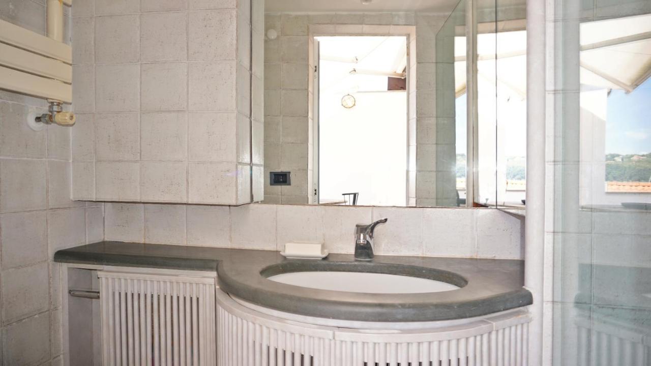 レーリチCala D'Oriaアパートメント エクステリア 写真